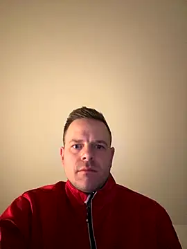 Snapshot of Danii0790 chatting on 11/12/25, 04:57 Danii0790 online show from 11/12/25, 04:57