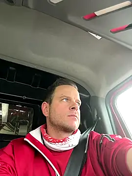 Snapshot of Danii0790 chatting on 11/28/25, 11:35 Danii0790 online show from 11/28/25, 11:35