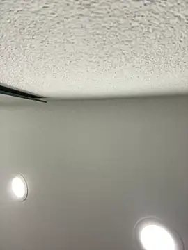 Snapshot of Danii0790 chatting on 12/19/25, 05:14 Danii0790 online show from 12/19/25, 05:14