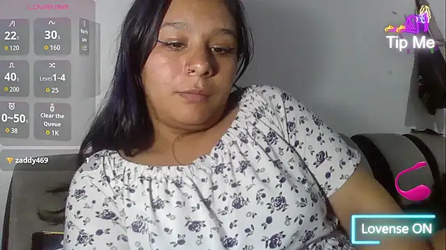 Snapshot of Charis_21 chatting on 02/19/26, 12:39 Charis 21 online show from 02/19/26, 12:39