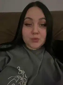 ihaveasecret  online show from 12/13/24, 06:38