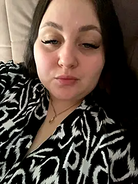 Snapshot of ihaveasecret_ chatting on 10/05/25, 07:39 ihaveasecret online show from 10/05/25, 07:39