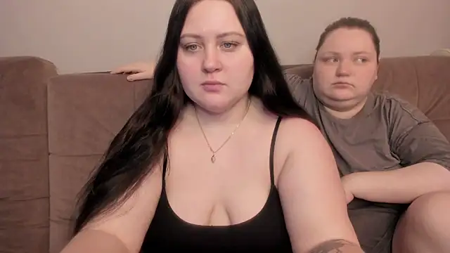 Snapshot of ihaveasecret_ chatting on 11/15/25, 03:19 ihaveasecret online show from 11/15/25, 03:19