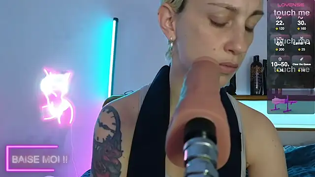 Liza Rosa online show from 02/25/25, 02:00