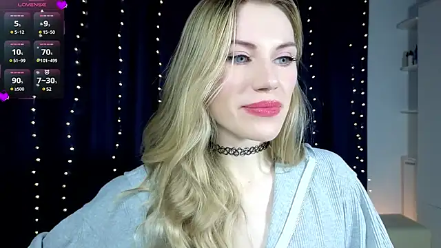 Lilianna Just online show from 01/22/25, 03:40