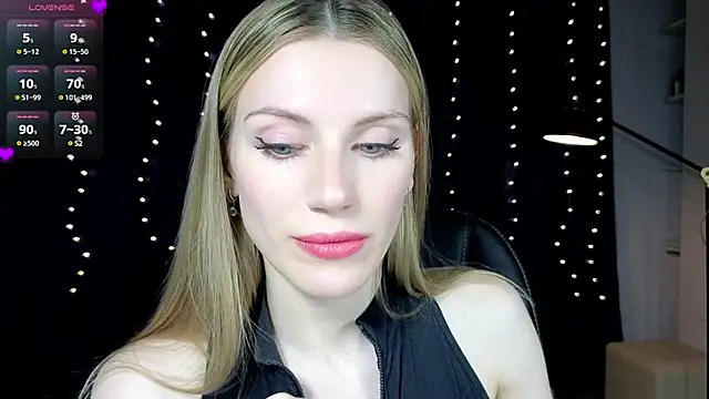 Lilianna Just online show from 03/07/25, 04:11