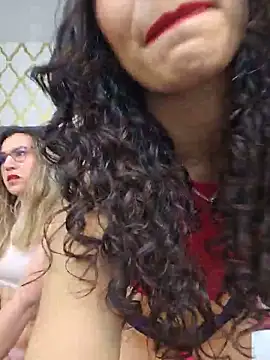 Layla Sia online show from 06/12/26, 03:11