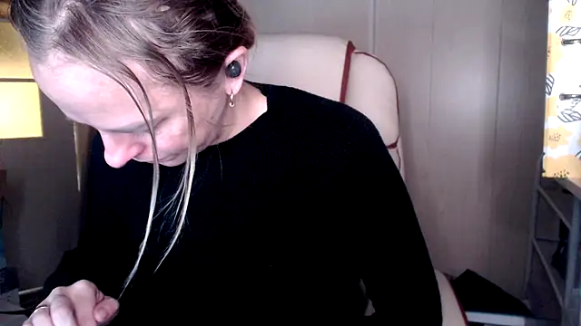 las sweet online show from 10/29/25, 11:01