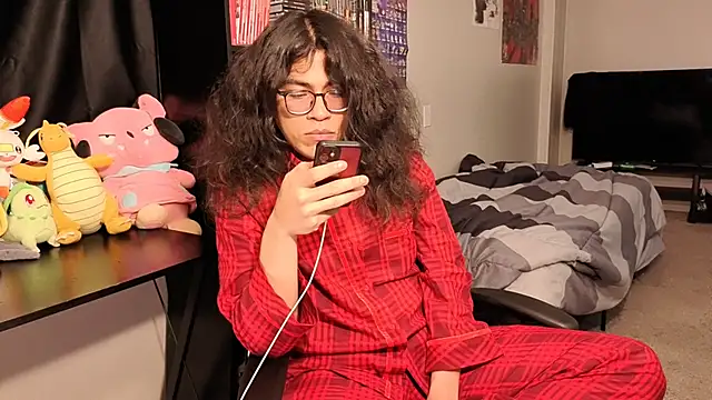 ShinyCherub online show from 12/21/24, 06:30