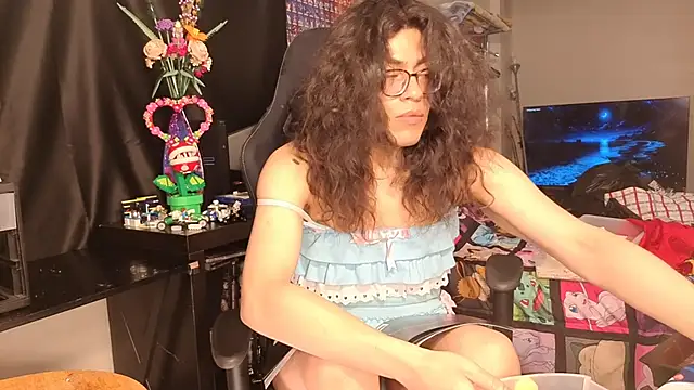 ShinyCherub online show from 02/09/25, 04:50