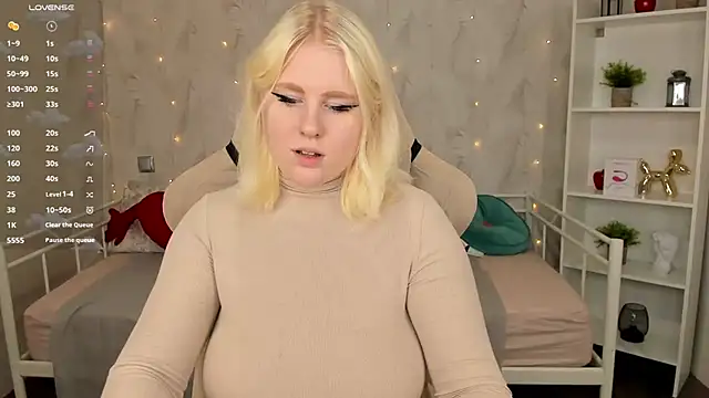 art lovee online show from 12/08/24, 04:35