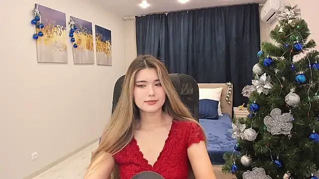 AnneTLi online show from 12/09/24, 03:40