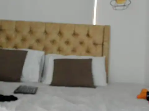 Snapshot of KeryHillson chatting on 09/27/25, 12:10 KeryHillson online show from 09/27/25, 12:10