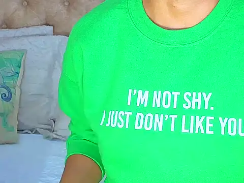 Snapshot of KeryHillson chatting on 10/23/25, 11:53 KeryHillson online show from 10/23/25, 11:53