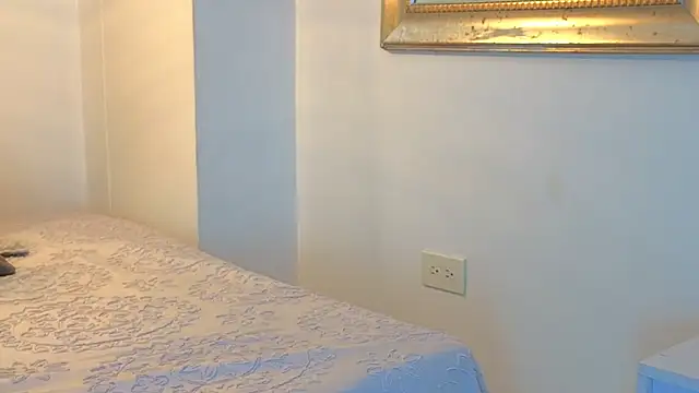 Snapshot of KeryHillson chatting on 11/27/25, 11:56 KeryHillson online show from 11/27/25, 11:56