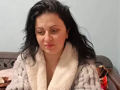 Snapshot of Lillian2 chatting on 01/15/25, 02:56 Lillian2 online show from 01/15/25, 02:56