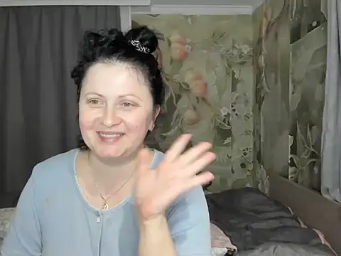 Lillian2 online show from 02/01/26, 07:18