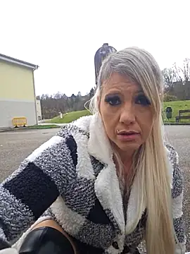 Sexy Sparkling  online show from 11/11/25, 12:16