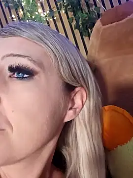 Sexy Sparkling  online show from 12/05/25, 12:36