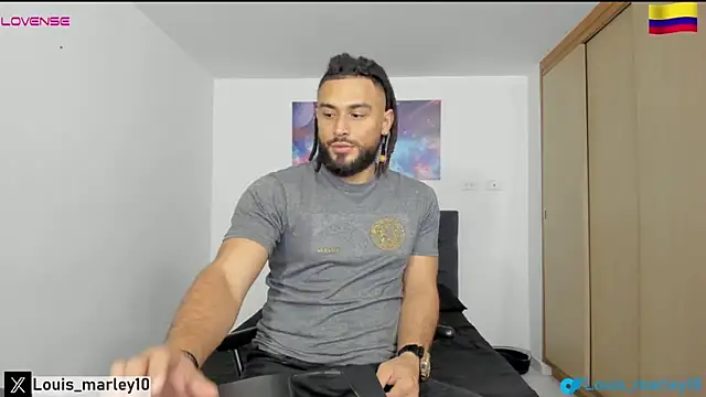 Snapshot of Louis_marley__ chatting on 02/06/25, 11:58 Louis marley online show from 02/06/25, 11:58