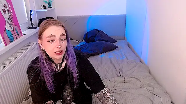 Snapshot of soalice chatting on 11/17/25, 08:09 soalice online show from 11/17/25, 08:09