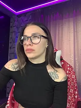 Queen of pain online show from 09/25/25, 06:28