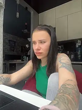 Queen of pain online show from 06/13/26, 08:45
