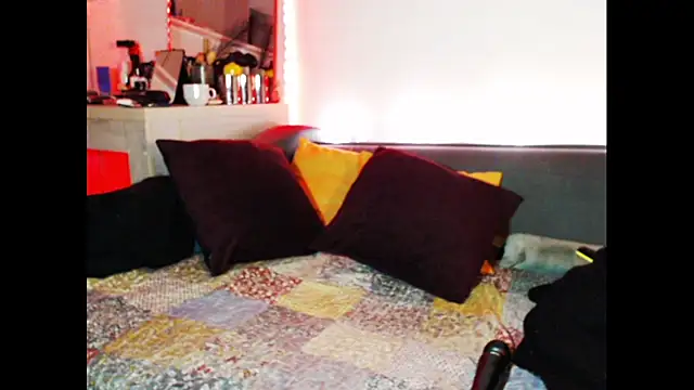 welliza online show from 12/23/24, 02:45