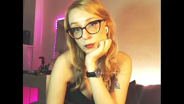 welliza online show from 01/09/25, 02:43