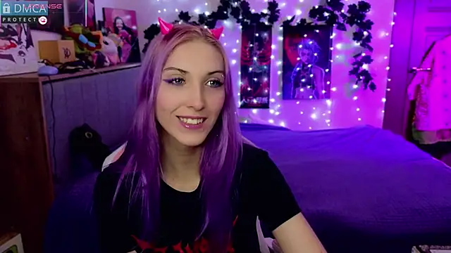 Violet Noir online show from 01/21/25, 07:15