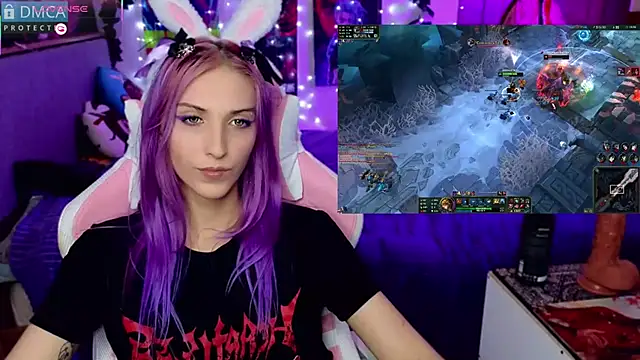 Violet Noir online show from 01/22/25, 10:40