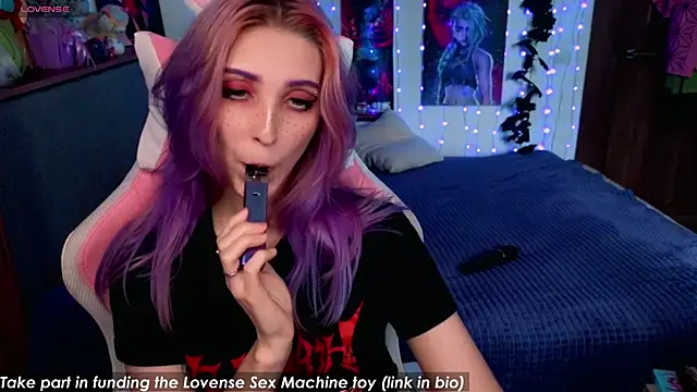 Violet Noir online show from 09/11/25, 05:18