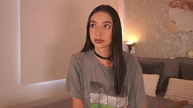 LillyThompson online show from 06/20/26, 08:22