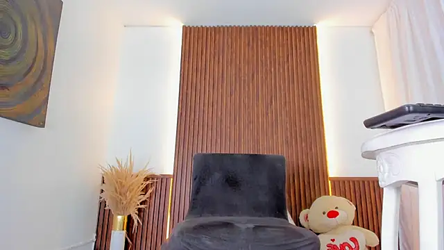 BunnyHotsx online show from 11/20/25, 09:03