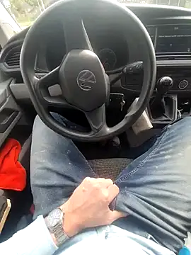 Snapshot of jk1981jk chatting on 10/02/25, 11:06 jk1981jk online show from 10/02/25, 11:06