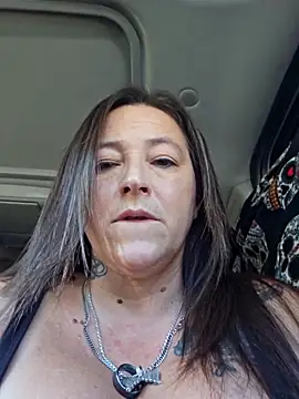 angelbaby1998 online show from 10/27/25, 07:40