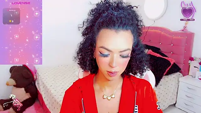 Tanedra collings online show from 10/16/25, 04:35