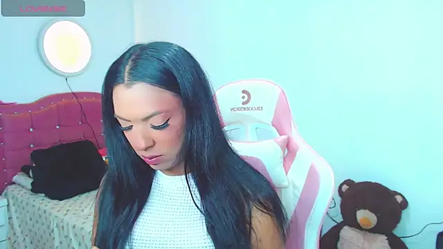 Tanedra collings online show from 05/23/26, 02:50