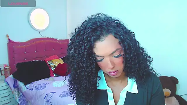 Tanedra collings online show from 06/05/26, 02:51