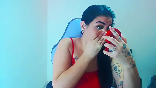 Snapshot of liz_dirty chatting on 11/30/25, 11:09 liz dirty online show from 11/30/25, 11:09