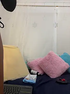 Snapshot of Aleja_DANS chatting on 03/03/25, 04:25 Aleja DANS online show from 03/03/25, 04:25