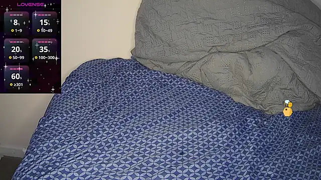 Snapshot of teaser4_ chatting on 02/13/25, 05:16 teaser4 online show from 02/13/25, 05:16