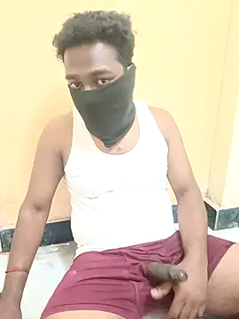 Tamil paiyan012 online show from 02/11/25, 03:18