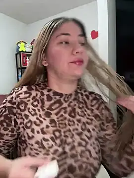 Snapshot of Celestedubois chatting on 11/27/25, 07:49 Celestedubois online show from 11/27/25, 07:49