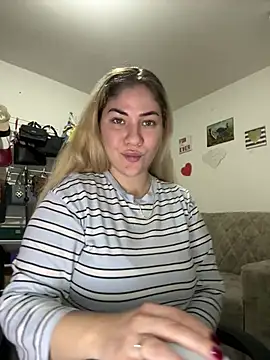 Celestedubois online show from 07/05/26, 04:19