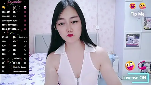 Elvira baby online show from 06/27/26, 12:22
