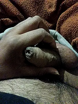 Snapshot of indian16hot chatting on 03/03/25, 03:31 indian16hot online show from 03/03/25, 03:31