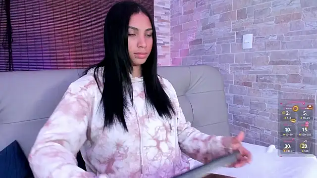 Snapshot of SALOME_CLARK1 chatting on 03/07/25, 12:23 SALOME CLARK1 online show from 03/07/25, 12:23