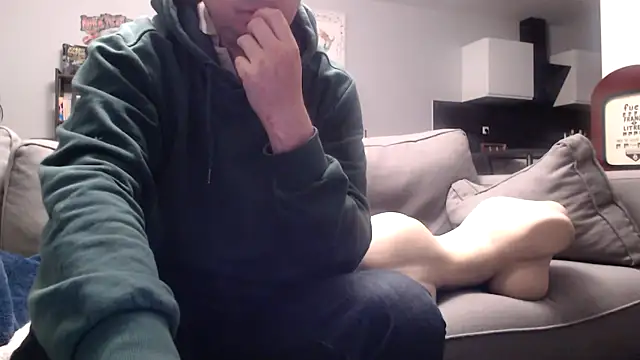 freddy0222222 online show from 05/13/26, 01:58