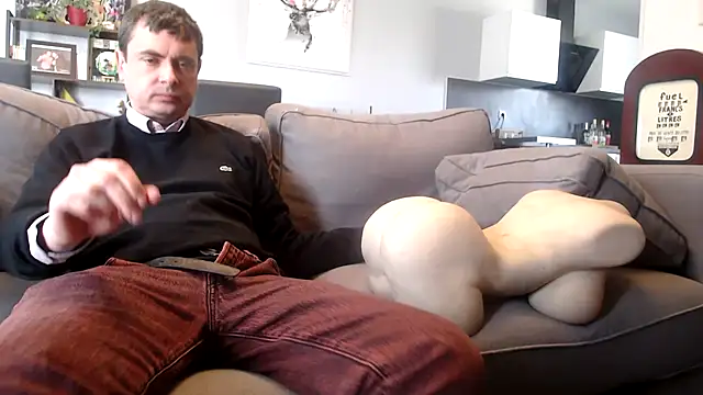 freddy0222222 online show from 05/21/26, 11:06